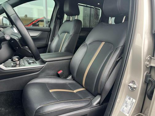 2024 Mazda CX-90 PHEV Premium Plus