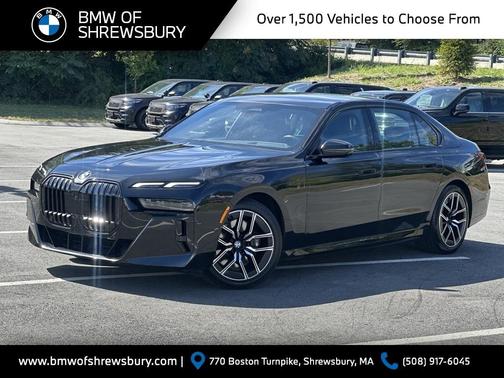 2023 BMW 740 i