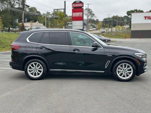 2023 BMW X5 PHEV xDrive45e
