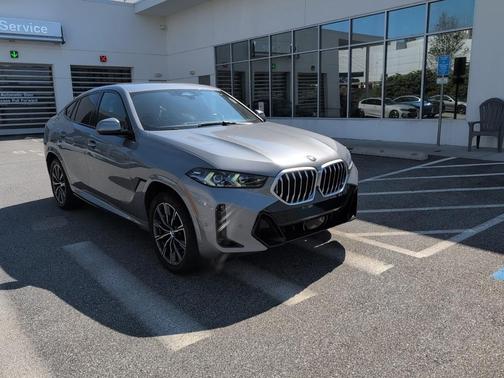 2025 BMW X6 xDrive40i