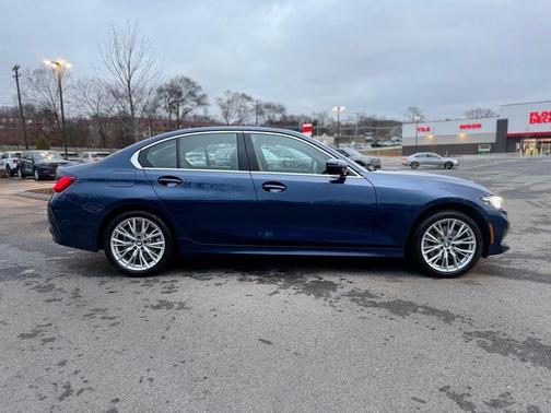 2024 BMW 330 i xDrive