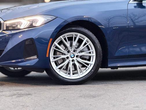 2024 BMW 330 i xDrive