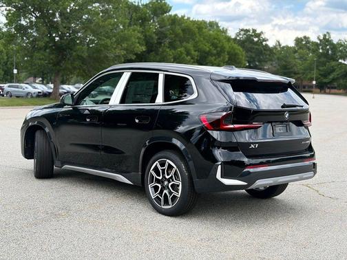 Jet Black 2026 BMW X1 xDrive28i