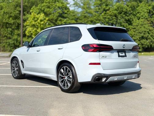 Gray Metallic 2026 BMW X5 PHEV xDrive50e