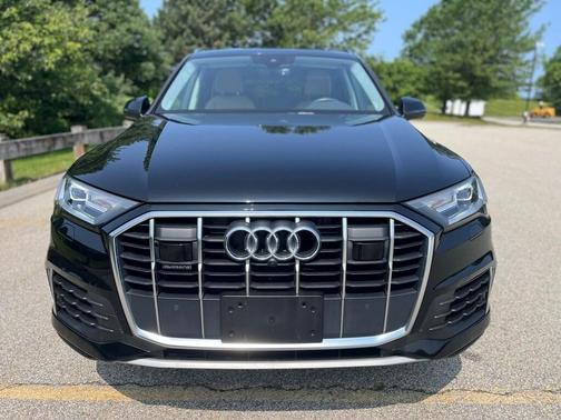 2021 Audi Q7 45 Premium Plus