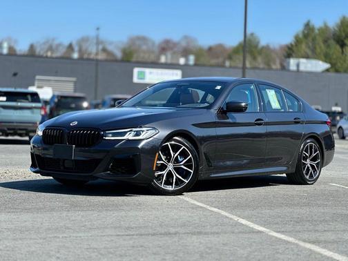 Dark Graphite Metallic 2023 BMW M550 i xDrive