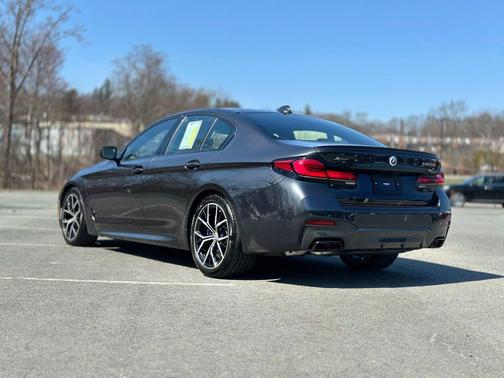 Dark Graphite Metallic 2023 BMW M550 i xDrive