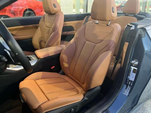 2025 BMW M440 i xDrive