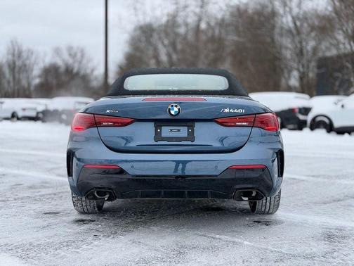 2025 BMW M440 i xDrive