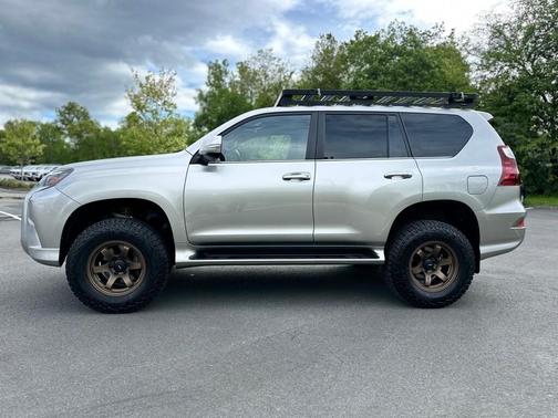 2021 Lexus GX 460