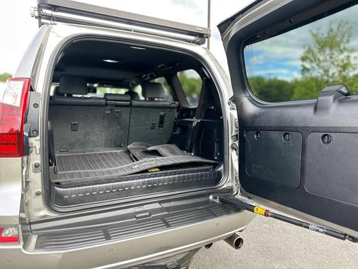 2021 Lexus GX 460