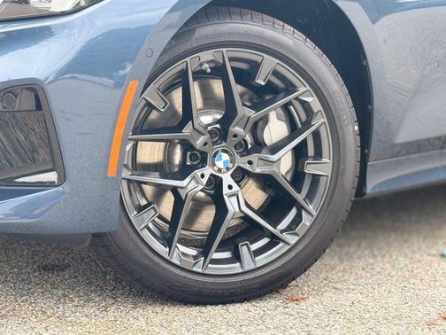Arctic Race Blue Metallic 2026 BMW 330 I XDrive NA