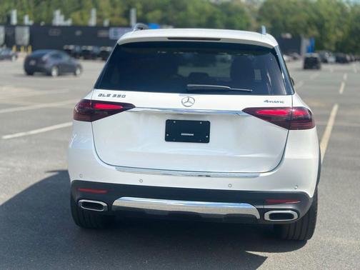 Polar White 2024 Mercedes-Benz GLE 350 Base 4MATIC