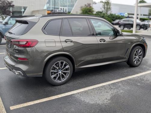 2023 BMW X5 PHEV xDrive45e