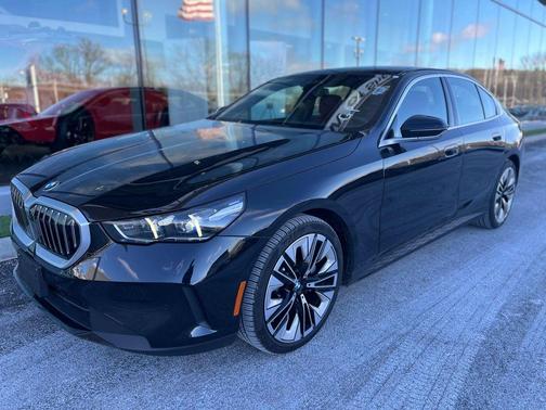 2024 BMW 530 i xDrive