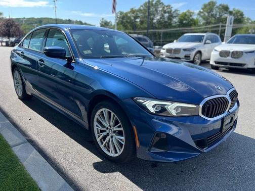 2023 BMW 330 i xDrive