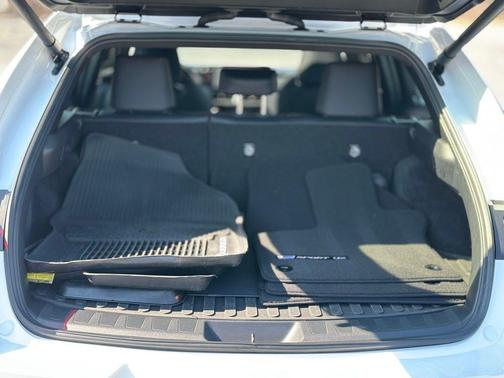 Ultra White 2023 Lexus UX 250h F SPORT Handling