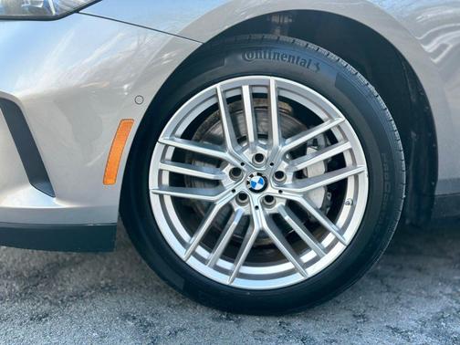 2024 BMW 530 i xDrive