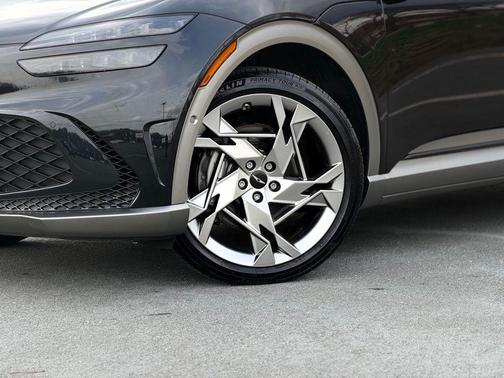 Vik Black 2023 Genesis GV60 Performance