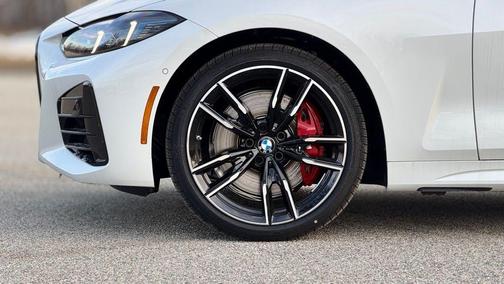 2026 BMW M440 i xDrive