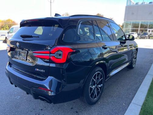 2022 BMW X3 M40i