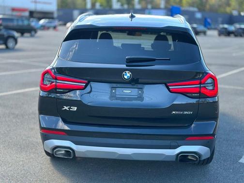 Black Sapphire Metallic 2023 BMW X3 xDrive30i