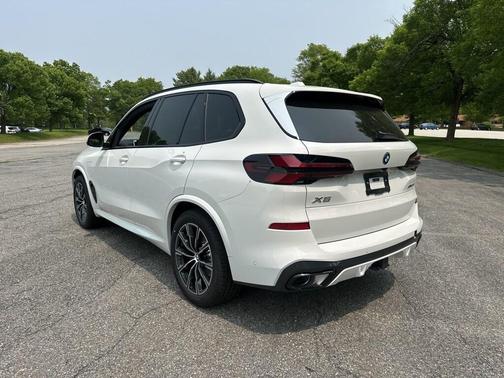 2026 BMW X5 PHEV xDrive50e