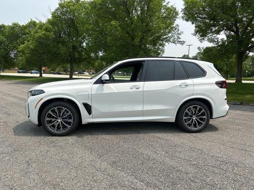 2026 BMW X5 PHEV xDrive50e