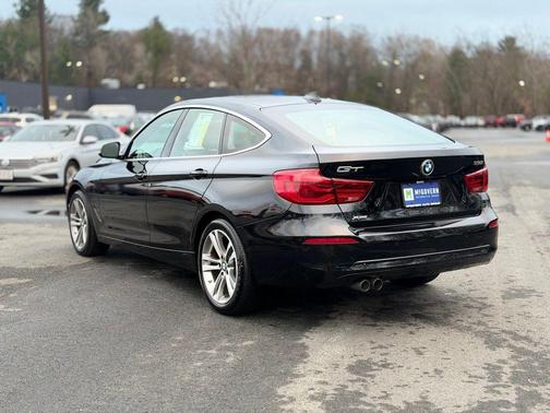 2019 BMW 330 Gran Turismo i xDrive