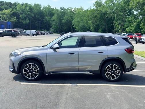 Space Silver 2025 BMW X1 xDrive28i