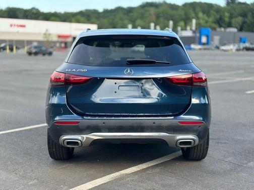 2022 Mercedes-Benz GLA 250 4MATIC