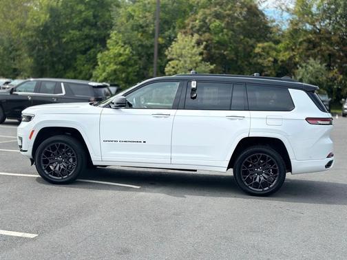 2024 Jeep Grand Cherokee L Summit