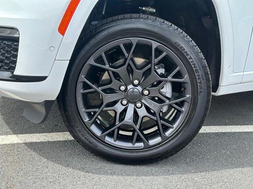 2024 Jeep Grand Cherokee L Summit