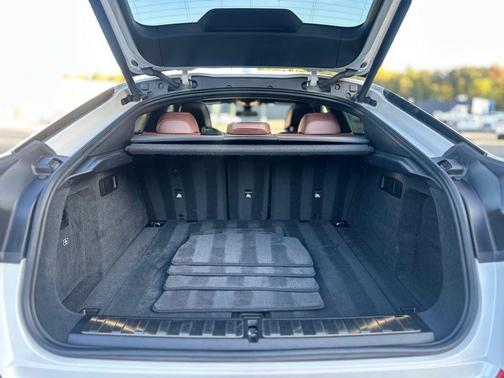 2021 BMW X6 xDrive40i