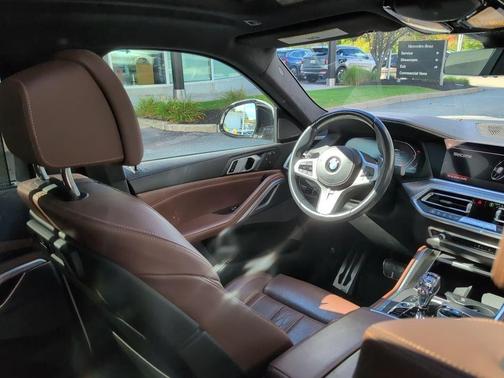 2021 BMW X6 xDrive40i