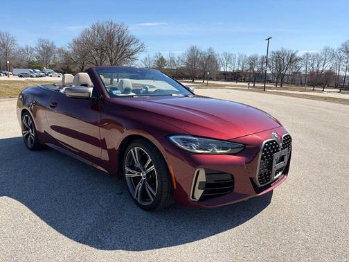 Aventurin Red Metallic 2023 BMW M440 i xDrive