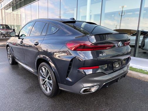 2025 BMW X6 xDrive40i
