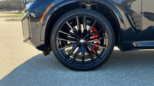 Carbon Black 2026 BMW X5 xDrive40i