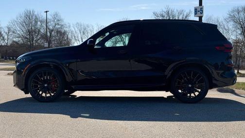 Carbon Black 2026 BMW X5 xDrive40i