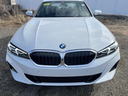2025 BMW 330 i xDrive