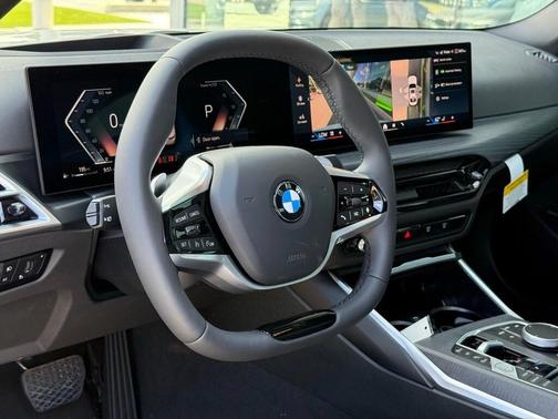 2025 BMW 330 i xDrive