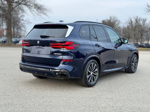 2026 BMW X5 M60i