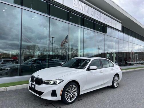 2023 BMW 330 i xDrive