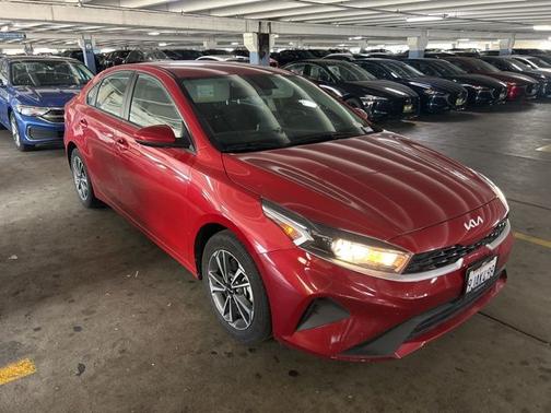 Currant Red 2023 Kia Forte LXS