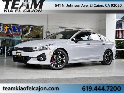 2022 Kia K5 GT-Line