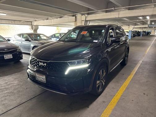 Aurora Black 2022 Kia Sorento Plug-In Hybrid SX Prestige