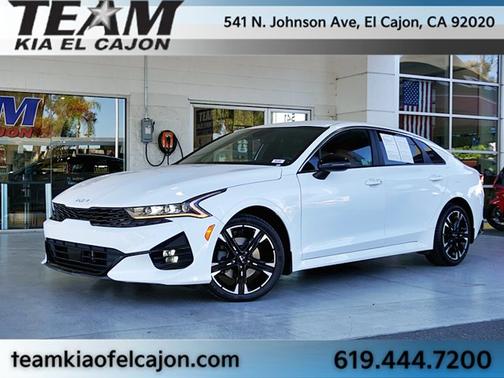 White Pearl 2024 Kia K5 GT-Line