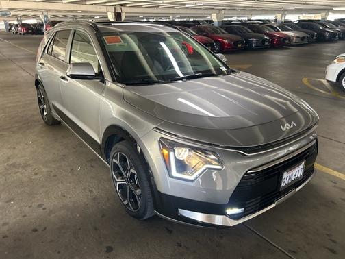 2025 Kia Niro EX Touring