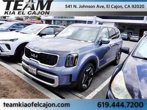 Silver 2025 Kia Telluride EX FWD
