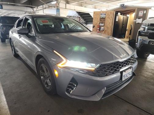 Everlasting Silver 2023 Kia K5 LXS
